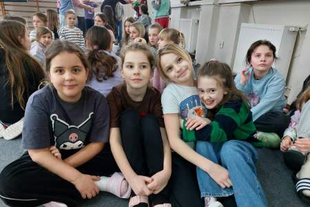 galeria.zdjec_.zimowiska.dla_.dzieci.w.gorach.2026.lezeczki_40