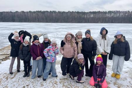 galeria.zdjec_.zimowiska.dla_.dzieci.w.gorach.2026.lezeczki_5