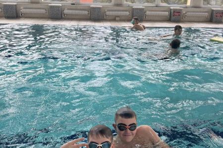 galeria.zdjec_.zimowiska.dla_.dzieci.w.gorach.2026.lezeczki_83