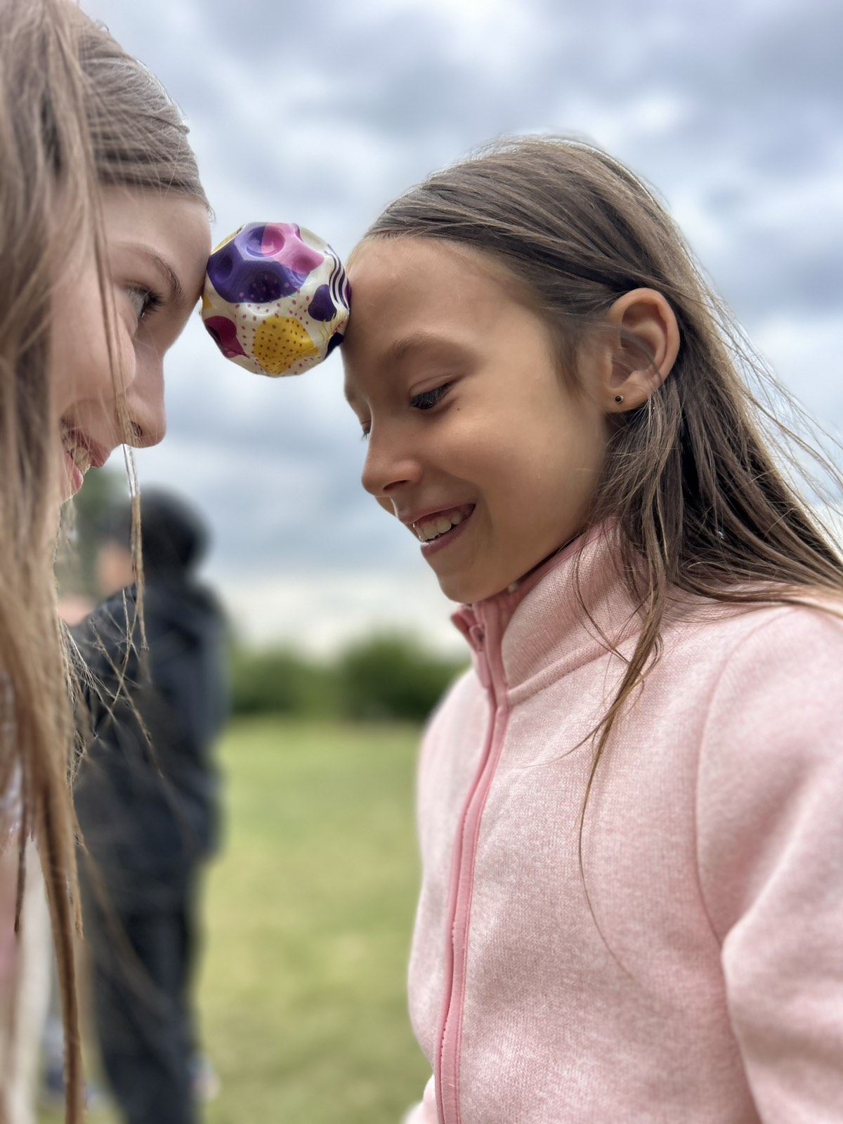 Rodzic wspierający dziecko – rozmowa i budowanie pewności siebie